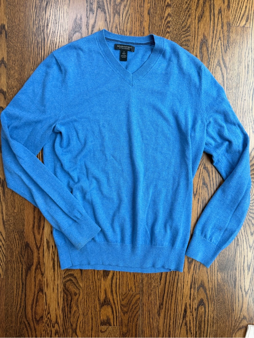 Banana Republic Blue V-Neck Cotton Cashmere Preppy Quiet Luxury Office Sweater